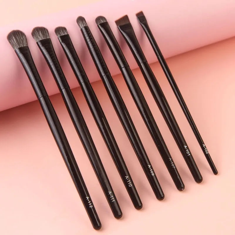 Natural Material Luxury Makeup Brush Set for Flawless Beauty - Beauty & Beyond