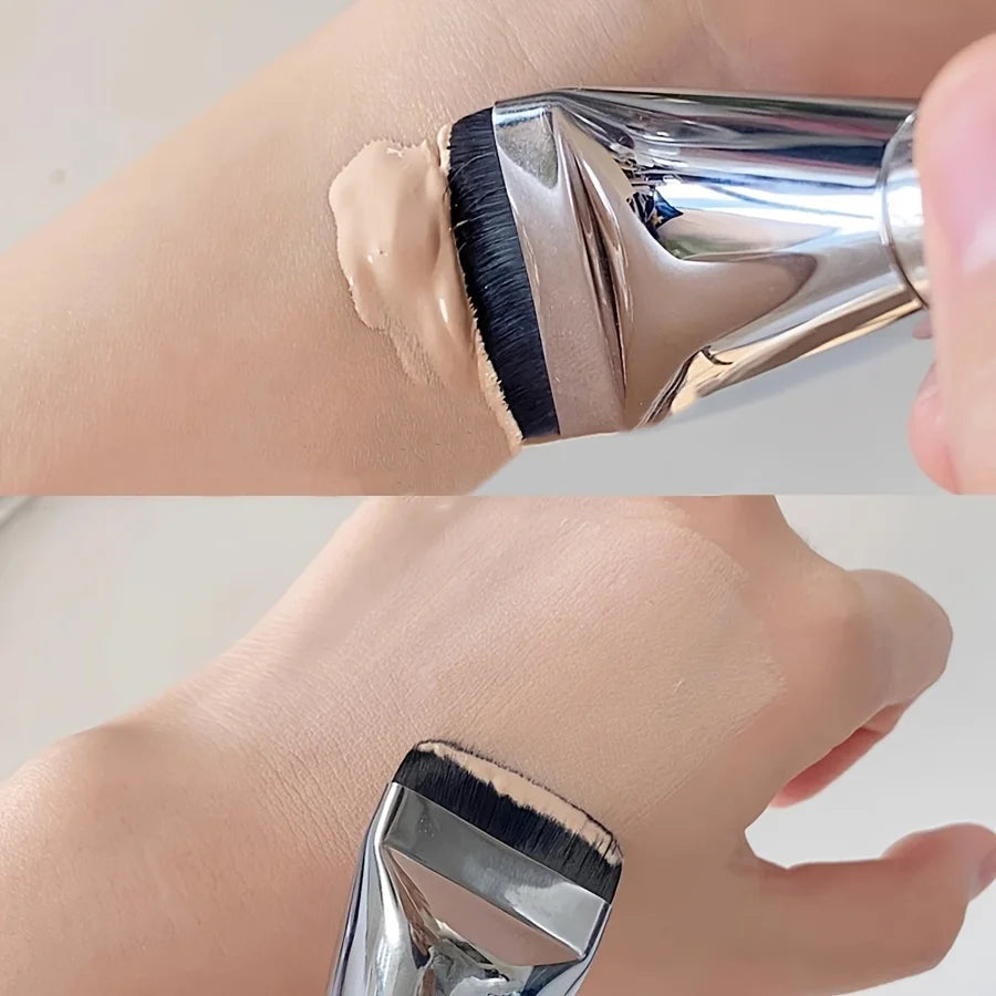 Ultra-Thin Flat-Head Foundation Brush – Traceless Mask & Cream Application