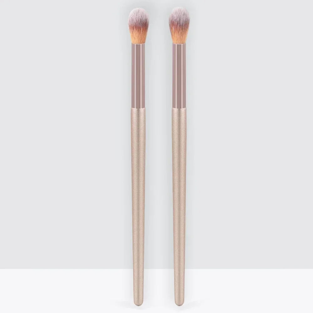 2Pcs Makeup Brushes - Nose Shadow, Highlighting, Blending, Smudge, Shader Brush Kit - Beauty & Beyond