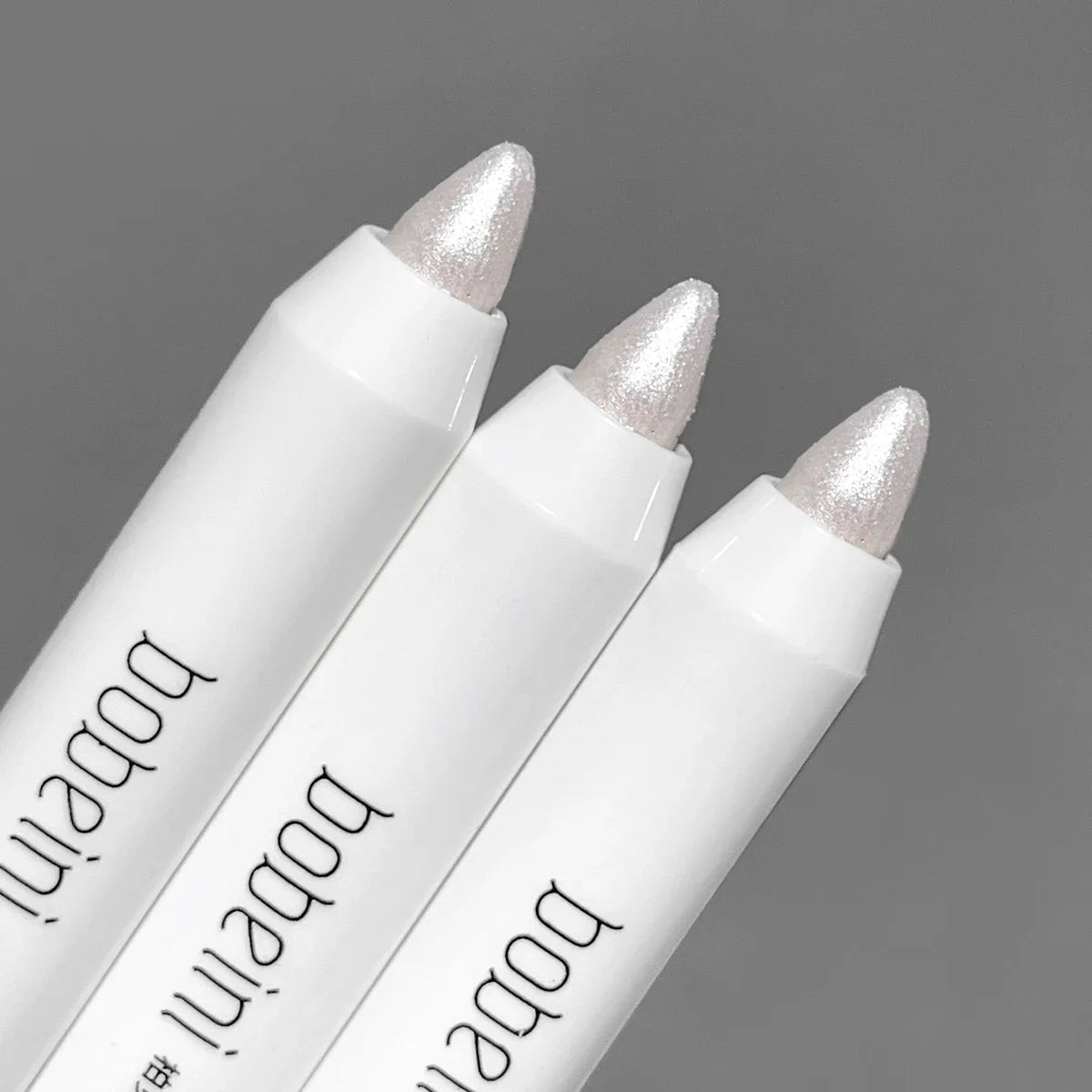 Matte & Shimmer Eyeshadow Stick – Dual-Use White Eyeliner + Silver Highlighter Pen for Eye Brightening Glam - Beauty & Beyond