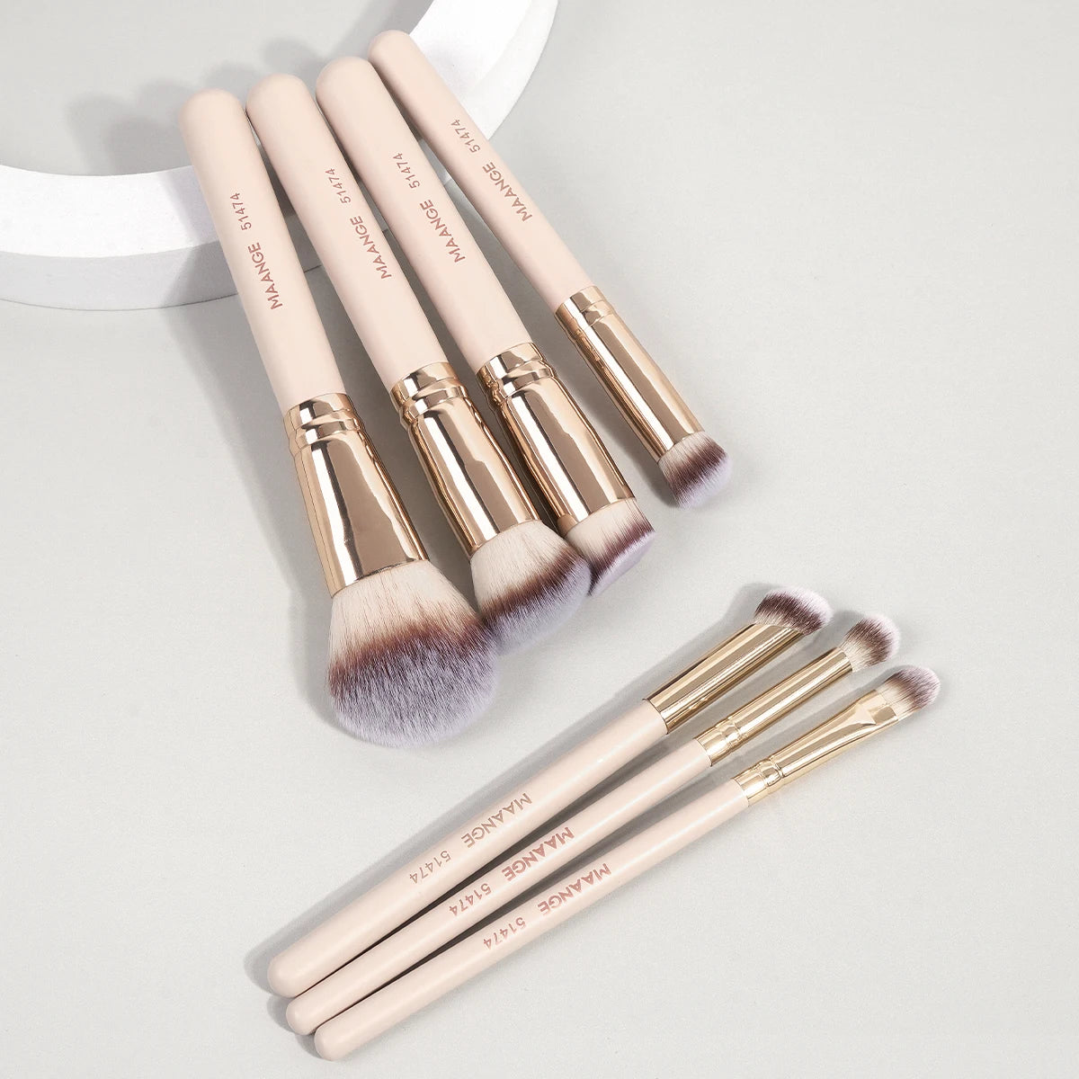 MAANGE 7pcs Makeup Brushes Set - Foundation, Powder, Concealer, Blush, Blending, Soft Bristles - Beauty & Beyond