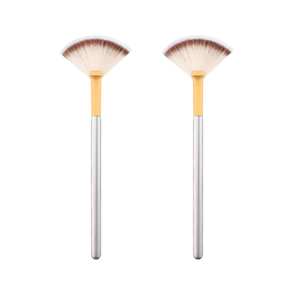 New Fan Facial Brush - Soft, Portable Mask Brush, Cosmetic Tool for Women & Girls