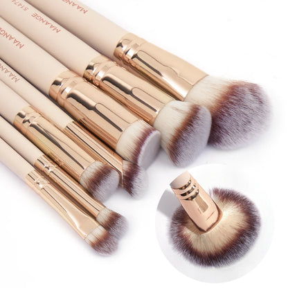 MAANGE 7pcs Makeup Brushes Set - Foundation, Powder, Concealer, Blush, Blending, Soft Bristles - Beauty & Beyond