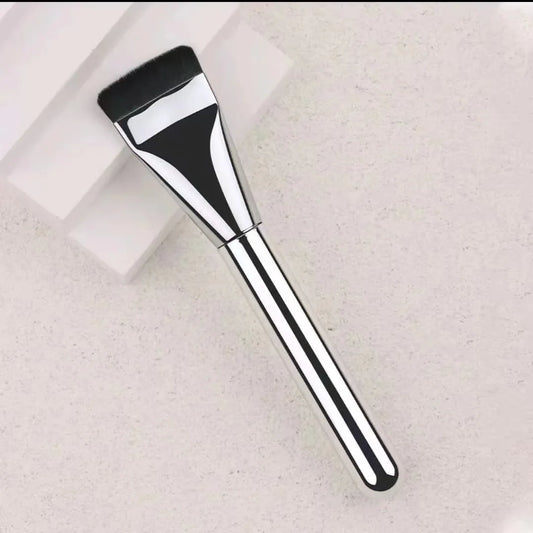 New Korean Foundation Brush - Ultra-Thin, One-Line Mask, Primer & Concealer Brush