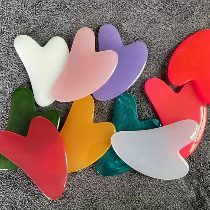 1PC Heart-Shaped Gua Sha Massager - Beeswax Scraper for Face, Spa & Acupuncture Tool - Beauty & Beyond
