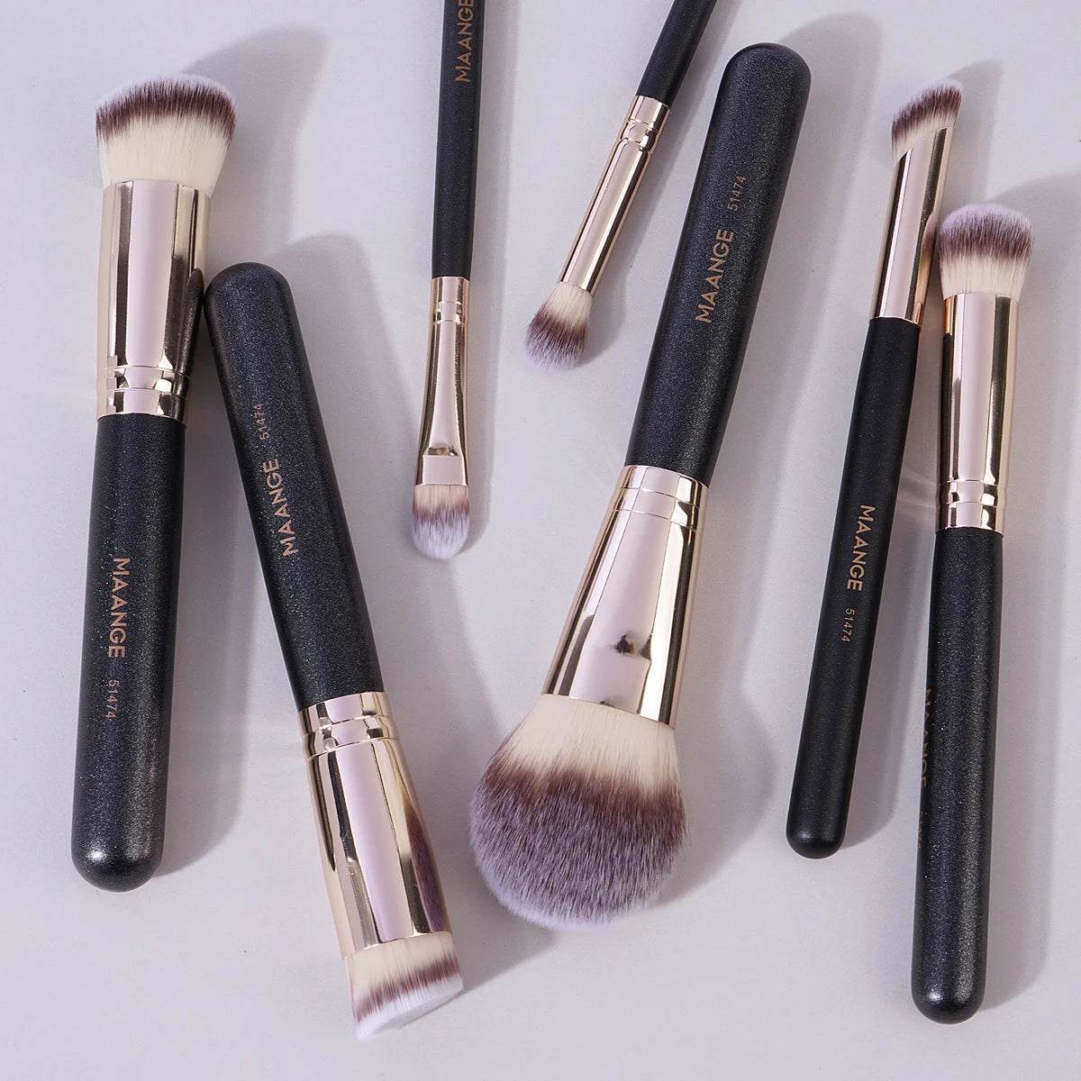 MAANGE 7pcs Makeup Brushes Set - Foundation, Powder, Concealer, Blush, Blending, Soft Bristles - Beauty & Beyond