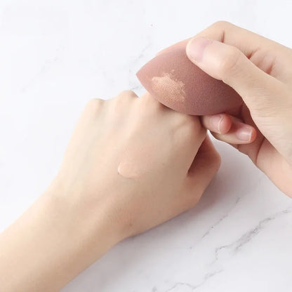 Makeup Sponge Puff - Professional Cosmetic Puff for Foundation - Beauty & Beyond