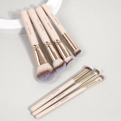 MAANGE 7pcs Makeup Brushes Set - Foundation, Powder, Concealer, Blush, Blending, Soft Bristles - Beauty & Beyond