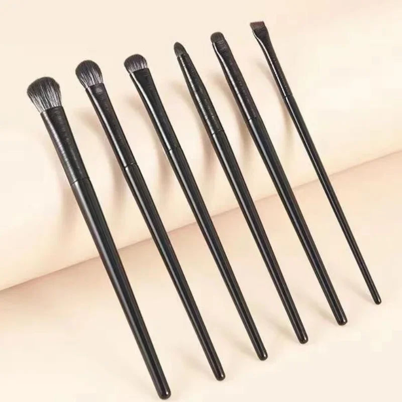 Ensemble de 6 pinceaux de maquillage pour les yeux noirs : contouring, fard à paupières, eye-liner, estompage, outil portable